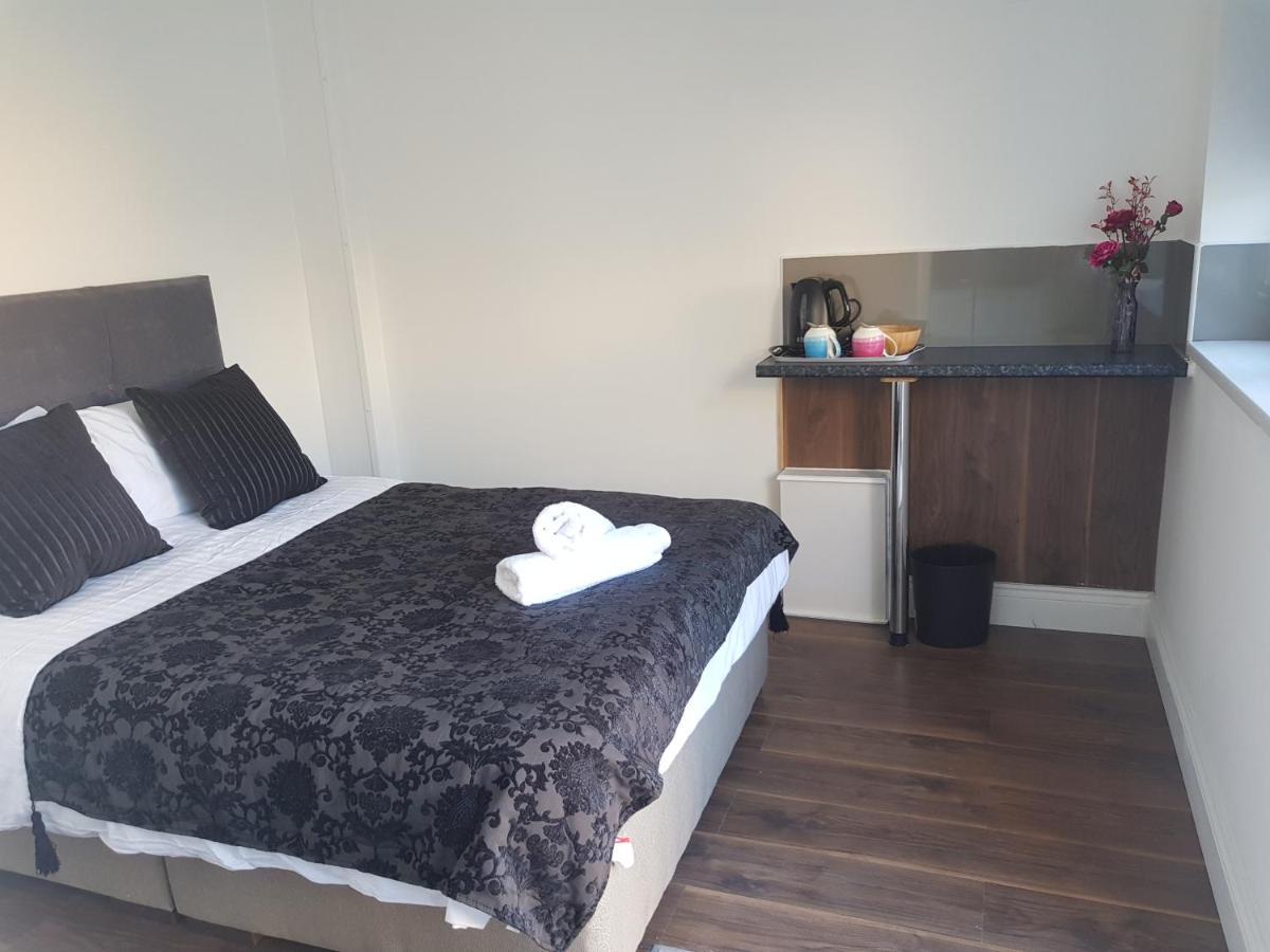 Bed and Breakfast Stanwell Takeley Esterno foto