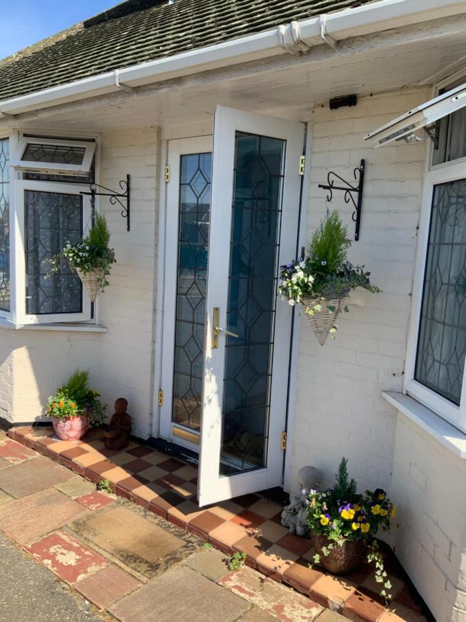 Bed and Breakfast Stanwell Takeley Esterno foto